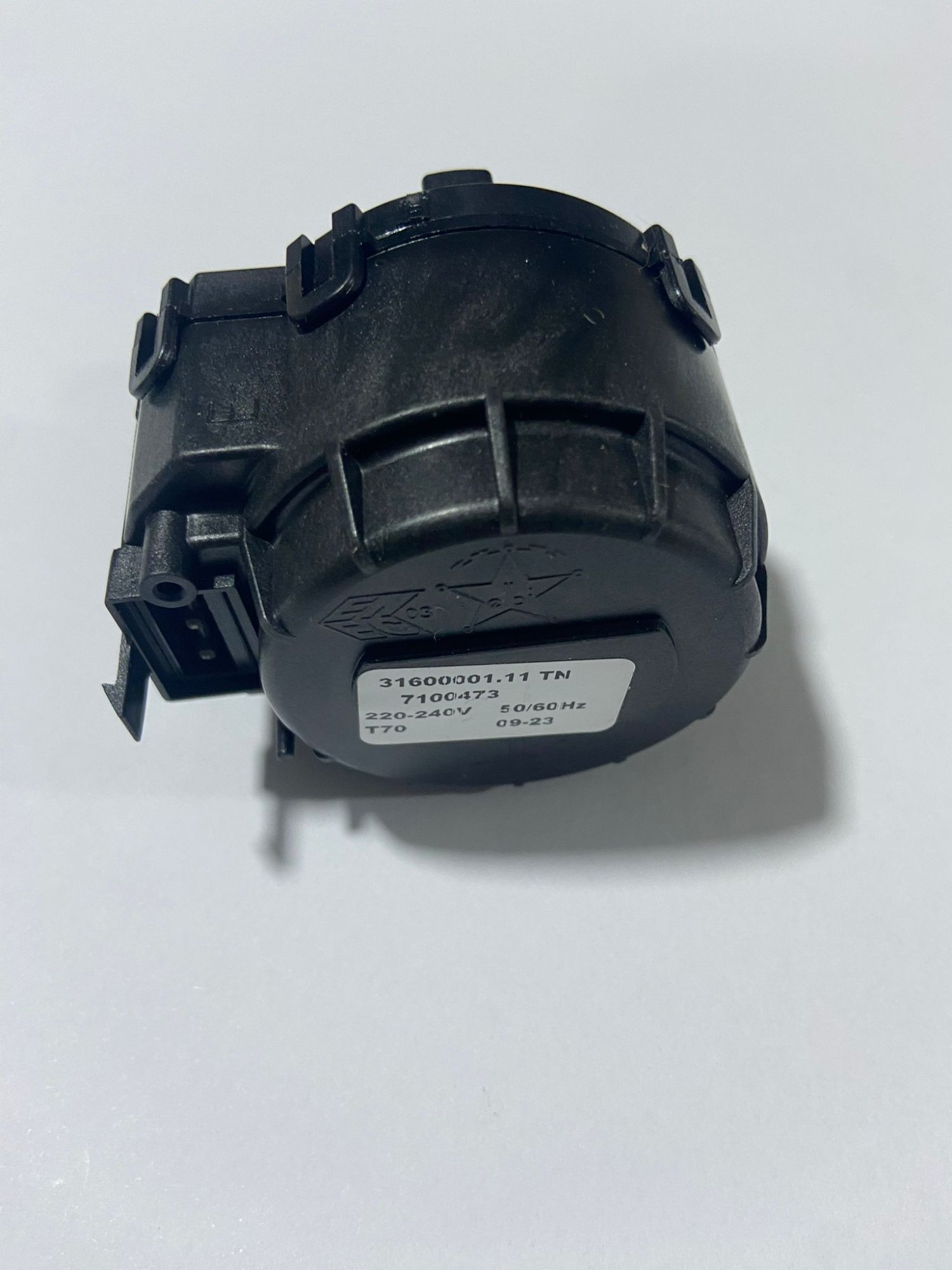 Baymak E.C.A. Daikin 3 Yollu Vana Motoru F4EX
