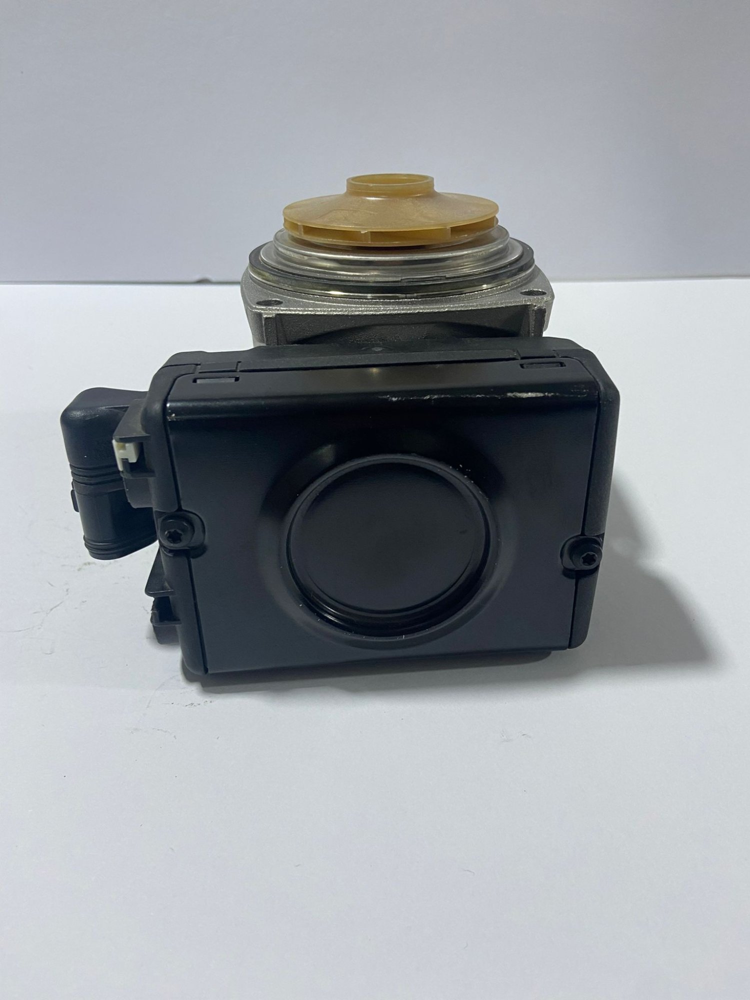 Bosch Kombi Sirkülasyon Pompası 202P