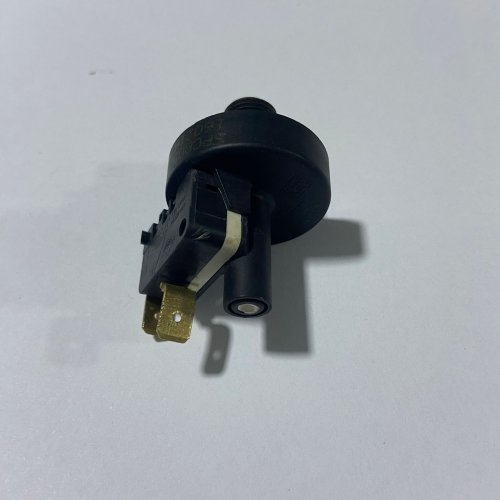 Universal Manometre TEW2